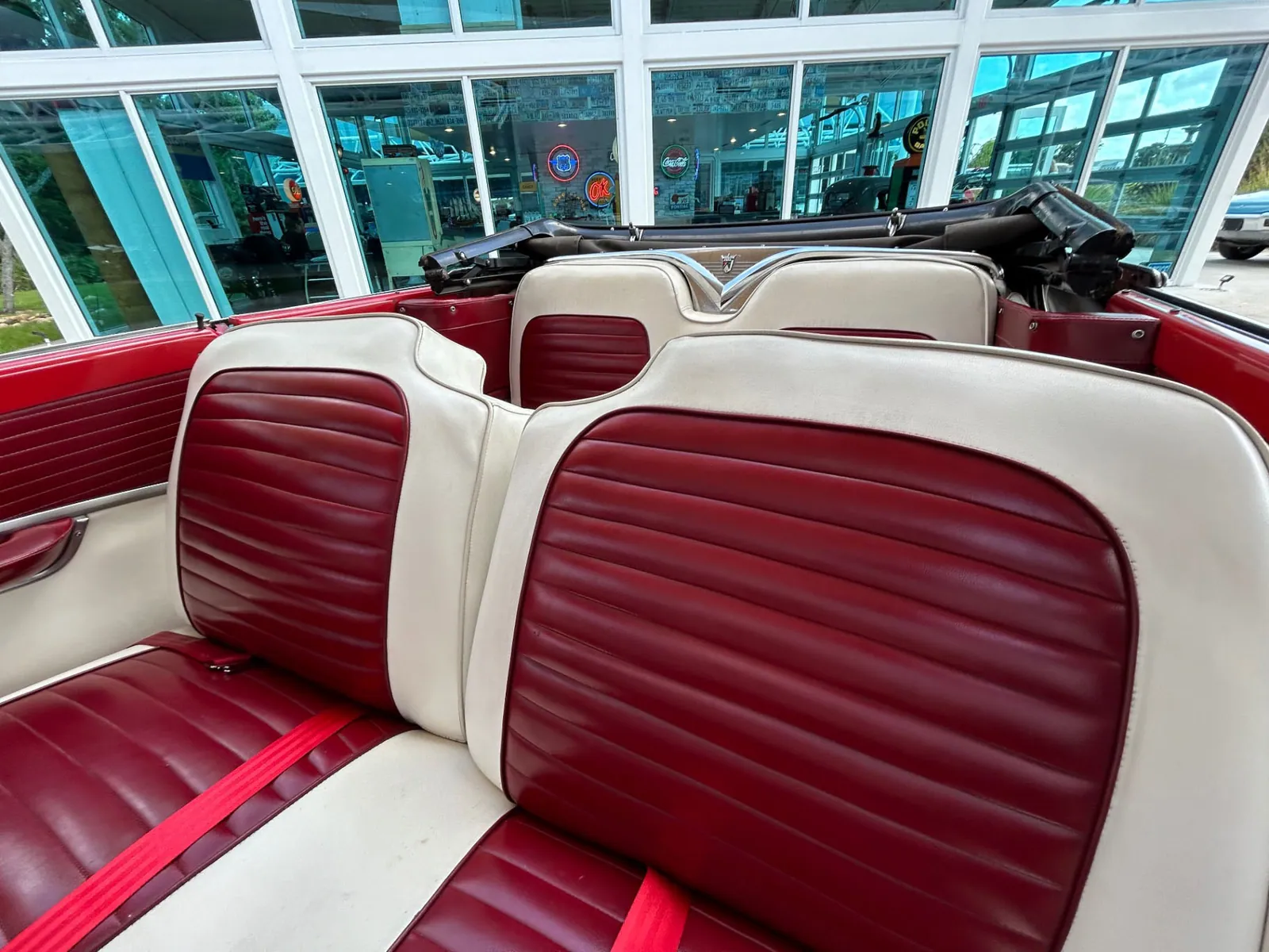 1955 Ford Fairlane photo 9