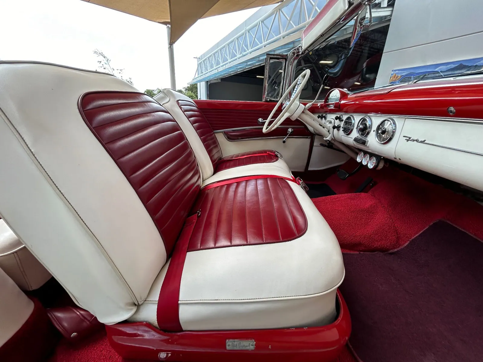 1955 Ford Fairlane photo 10