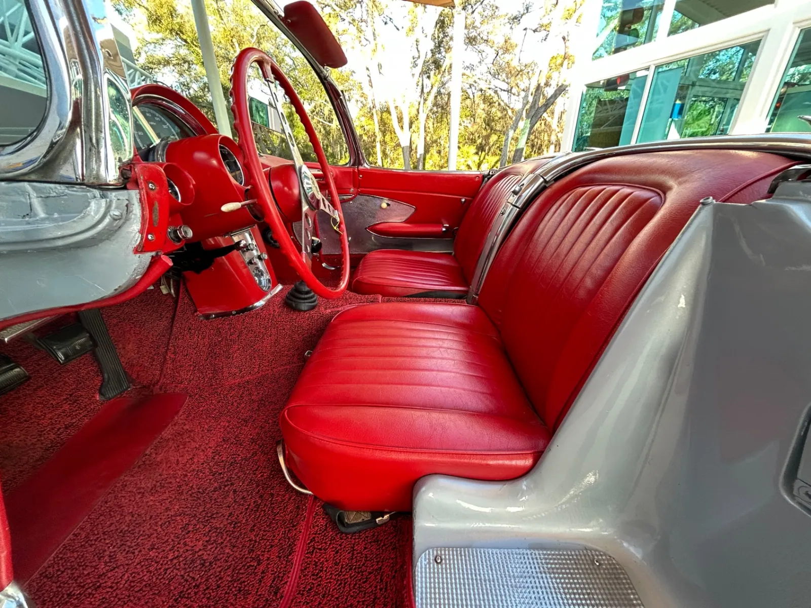 1960 Chevrolet Corvette photo 10
