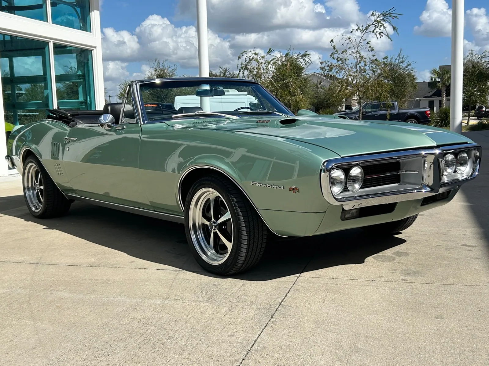 1967 Pontiac Firebird photo 3