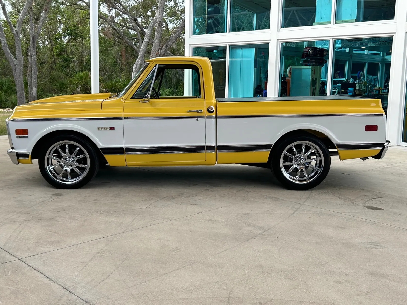 1972 Chevrolet C10 photo 3